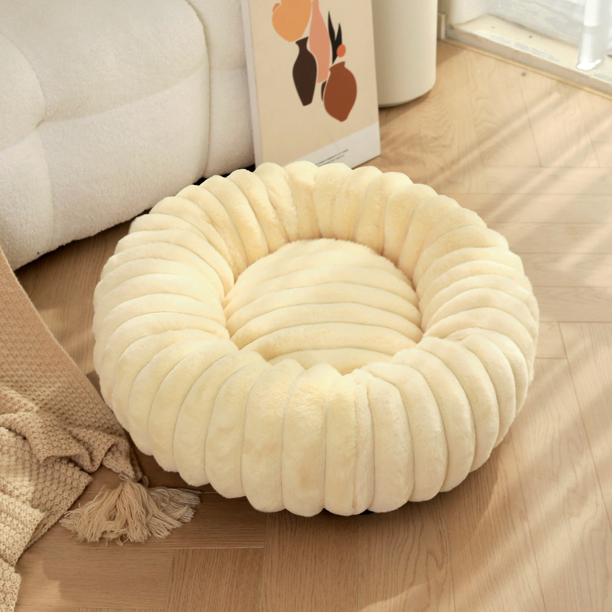 PetzCloud Fluted Velvet Donut Pet Bed | Ribbed Calming Nest