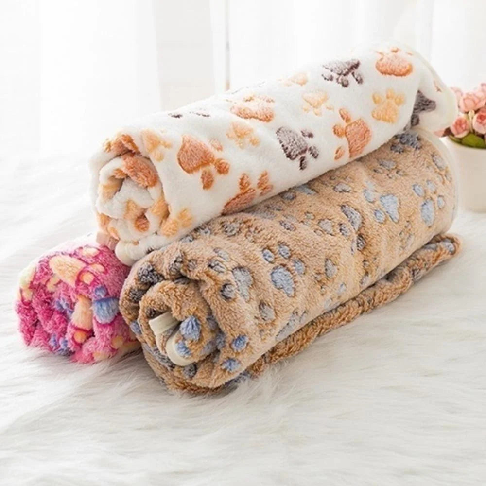 CloudSoft™ Velvet Paw Blanket – Ultra-Soft & Cozy